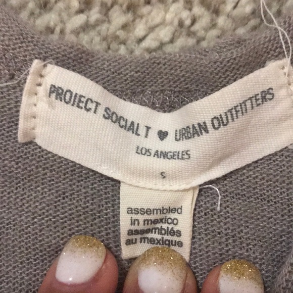 Urban outfitters distressed tank - Picture 2 of 3